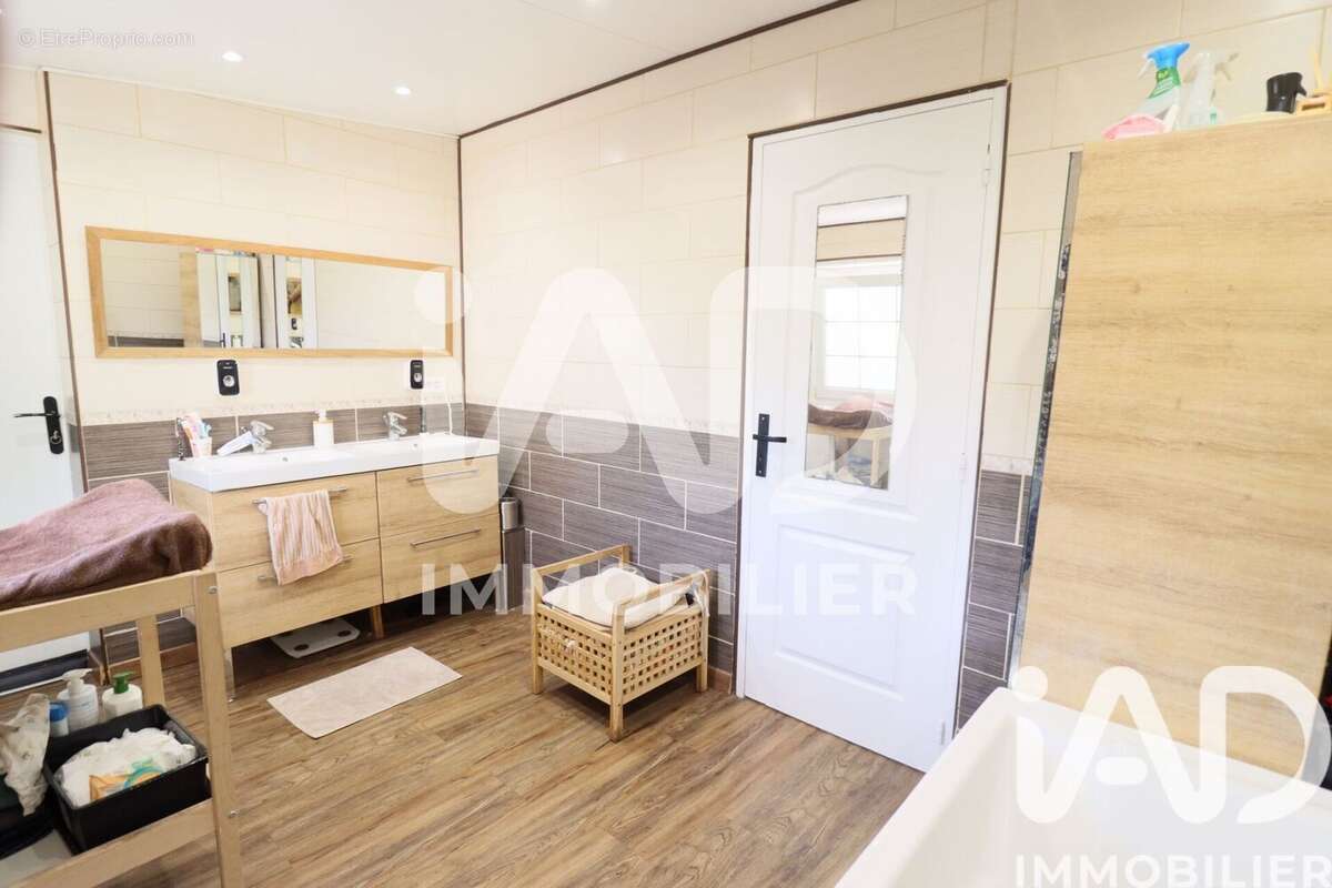 Photo 6 - Maison à EVIN-MALMAISON