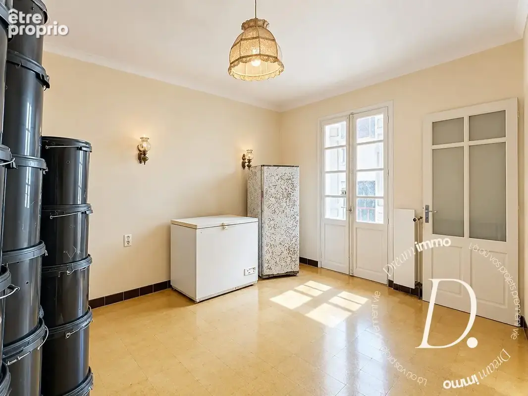 Appartement 198 m² à vendre à Saint-Laurent-De-Cerdans (66260) - photo 5