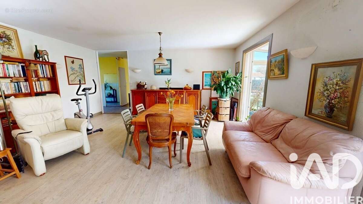 Photo 5 - Maison à ECHILLAIS