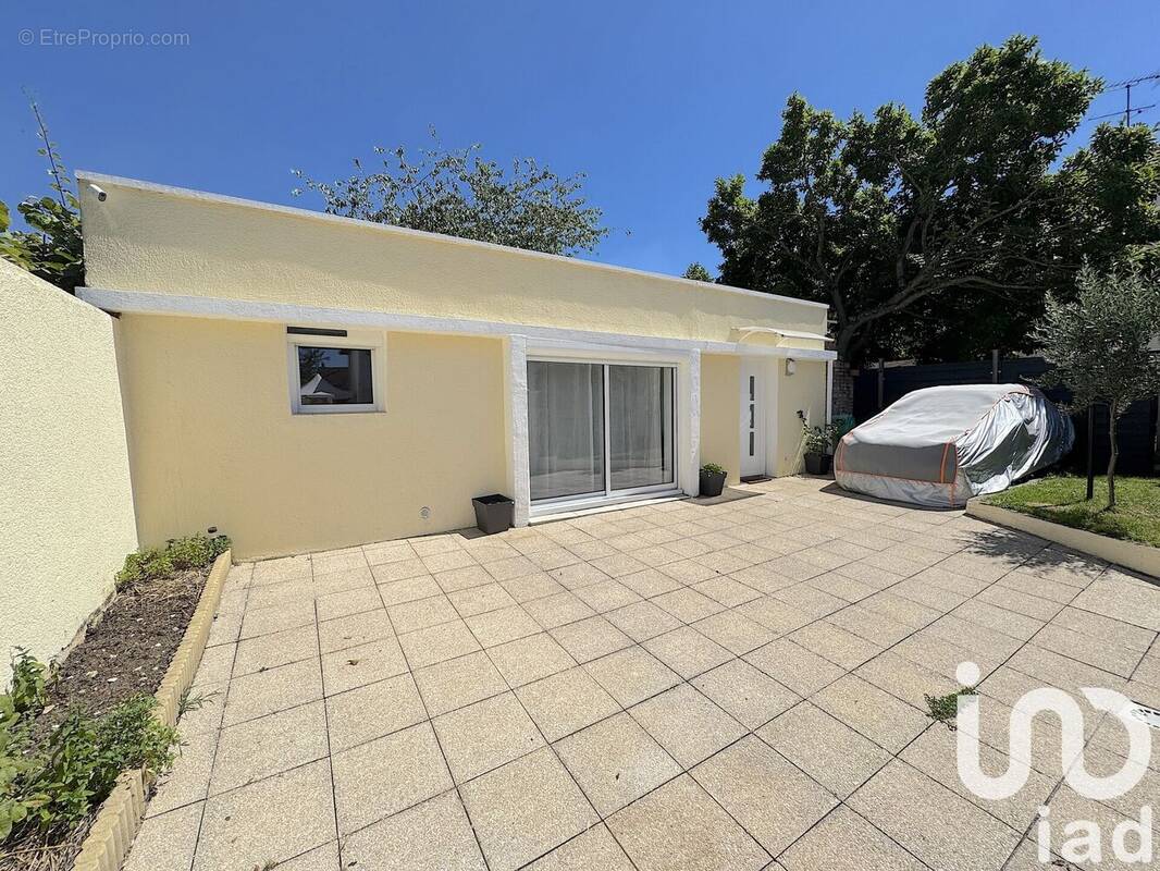 Photo 1 - Maison à TRAPPES