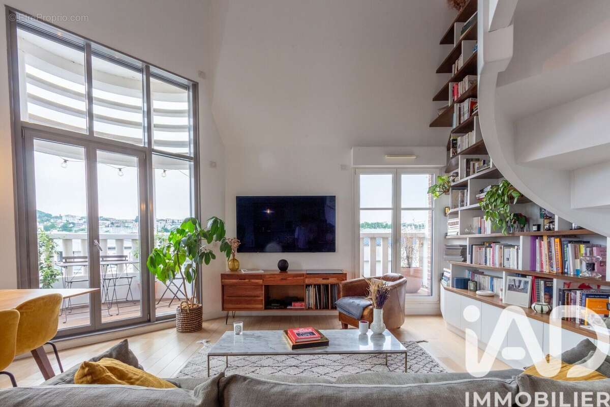 Photo 3 - Appartement à PUTEAUX