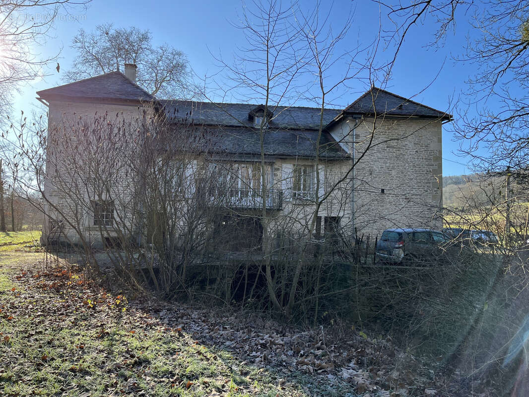 Autre à QUINCY-LE-VICOMTE