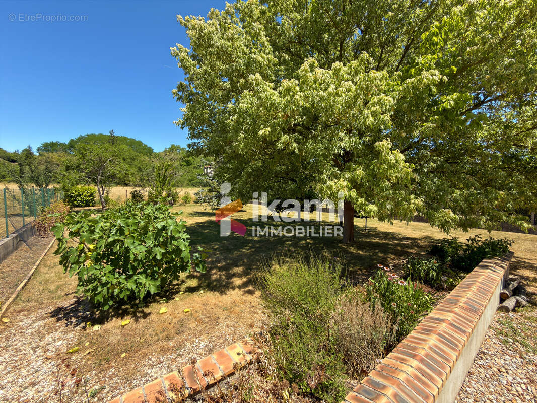 Maison 7 pièces de 102 m2 à Villeneuve sur Yonne 89500 - photo 23