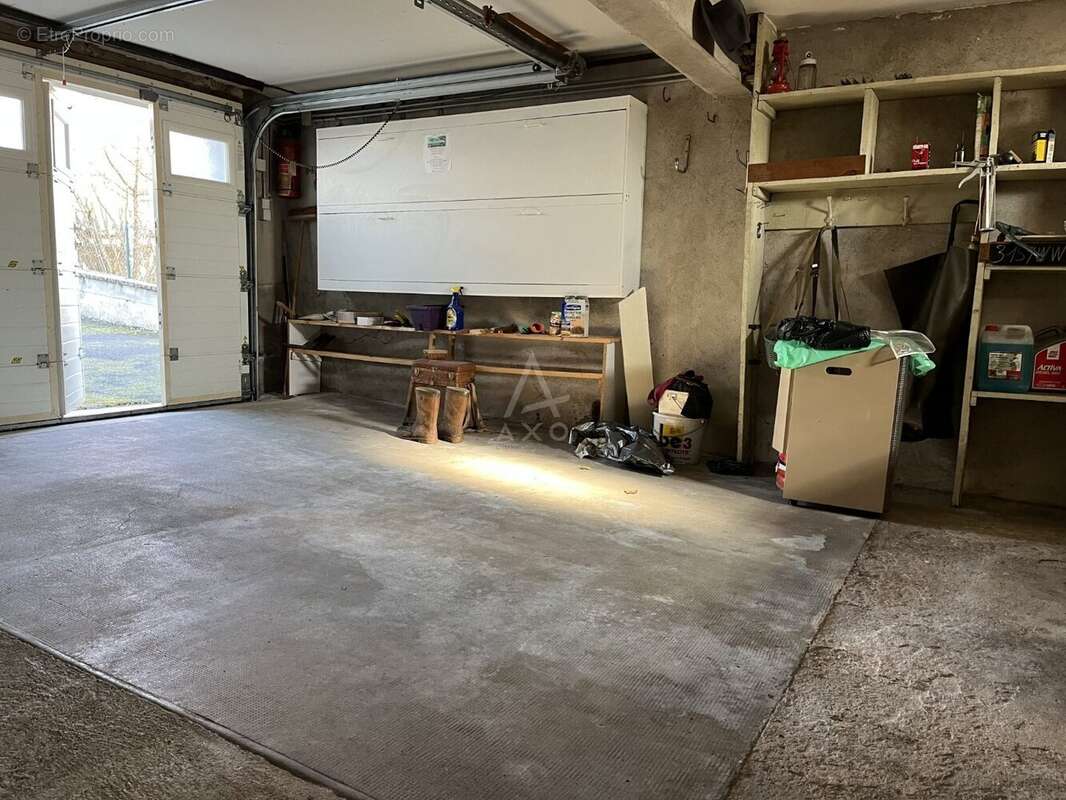 Maison à SAINT-REMY-SUR-DUROLLE