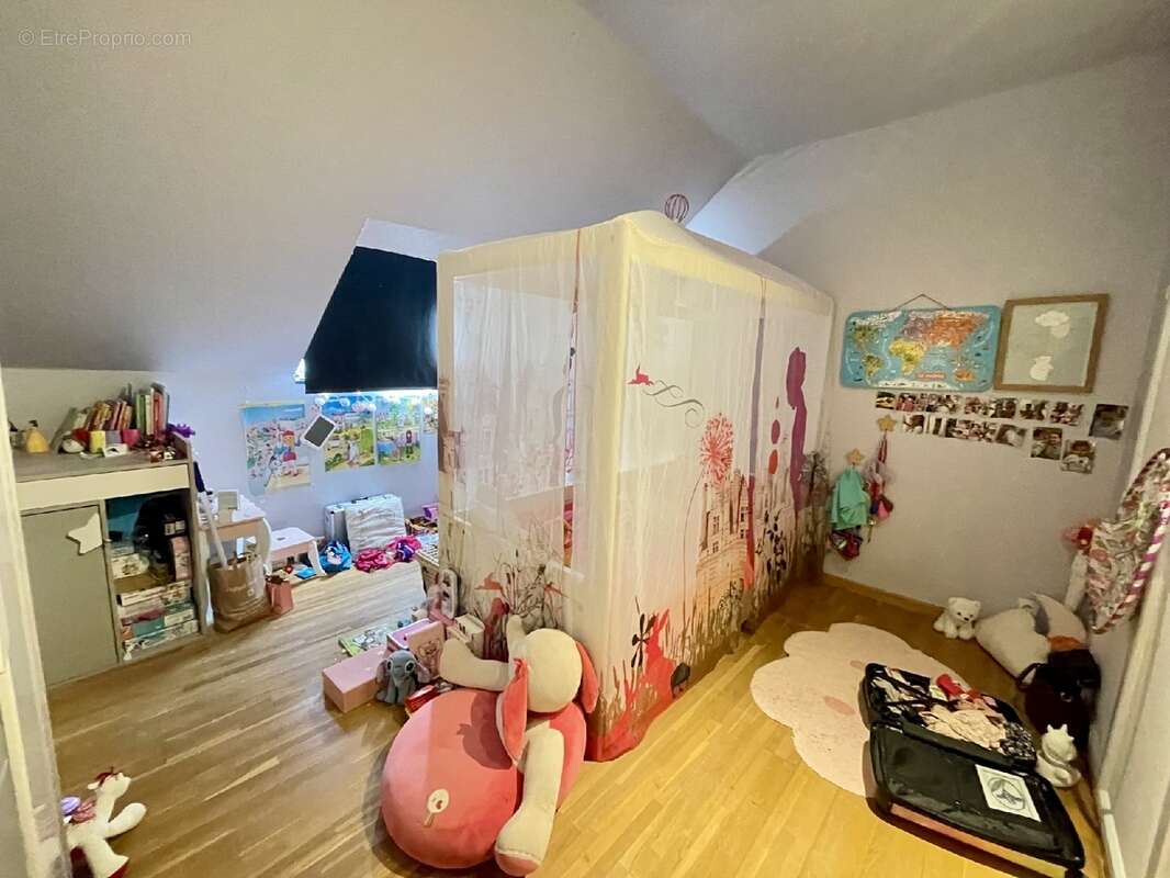 Maison 132 m² à Noisy-Sur-Ecole  - photo 10