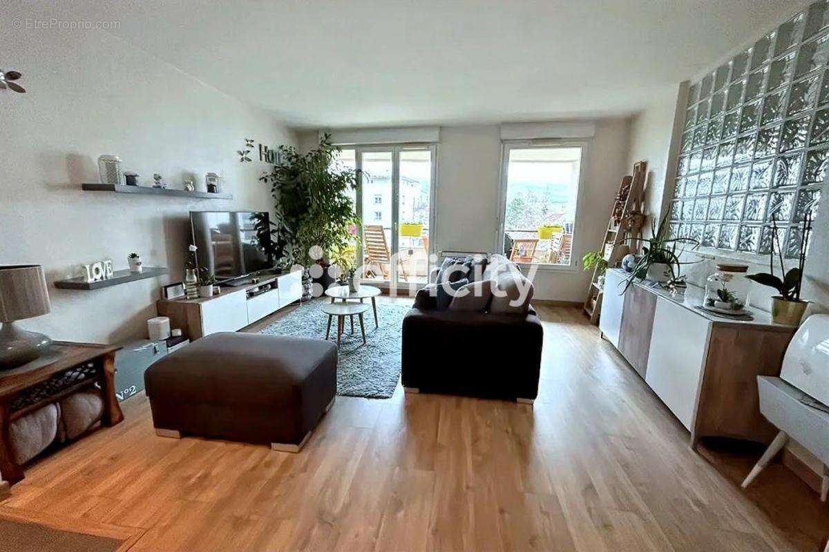 Appartement à VILLEURBANNE