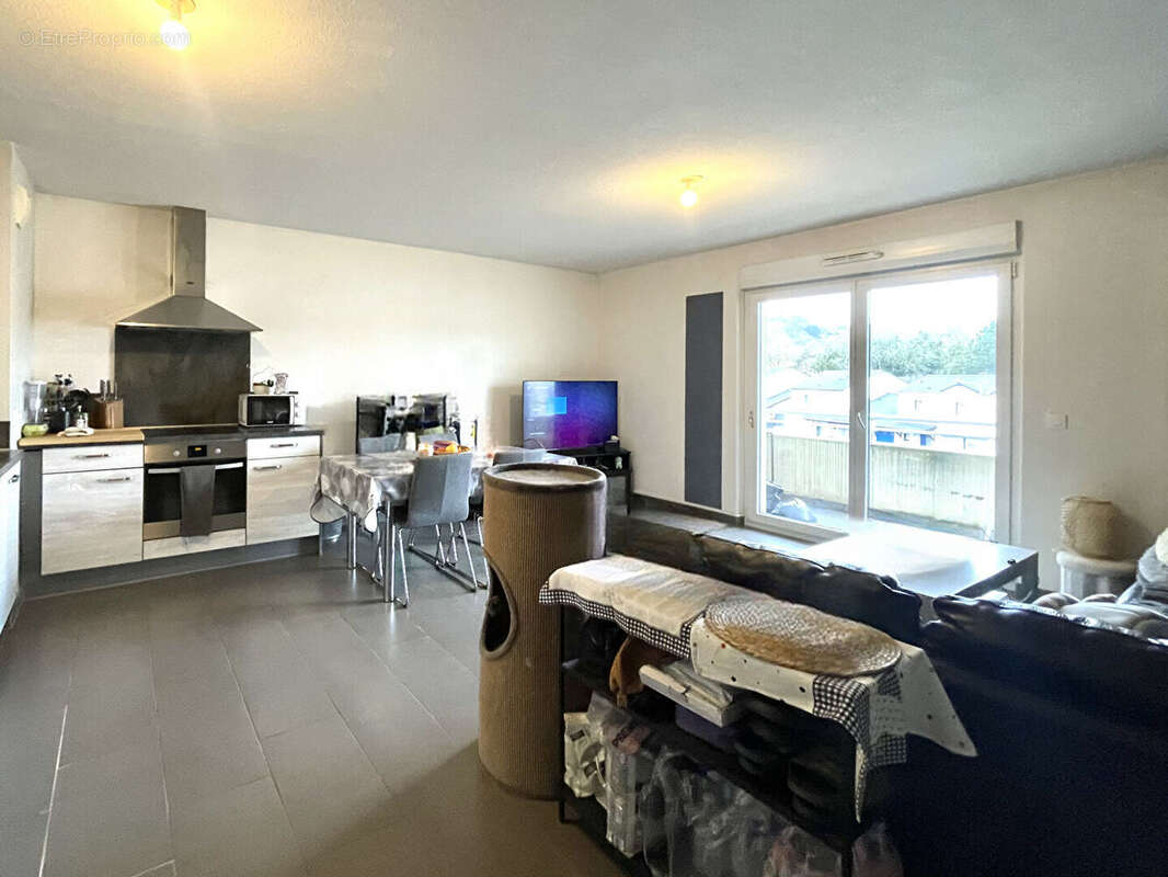 Appartement à AUDUN-LE-TICHE