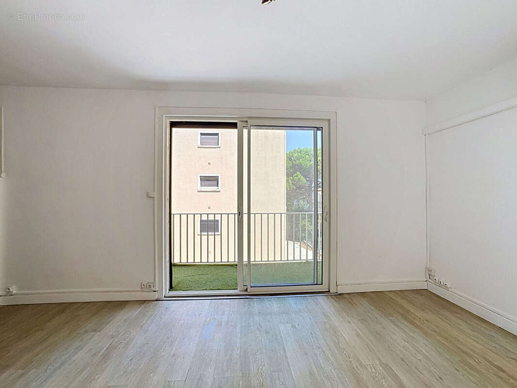 Coup de coeur à Narbonne-Plage : appartement T3 de 57 m2 lumineux avec balcon et parking - photo 2
