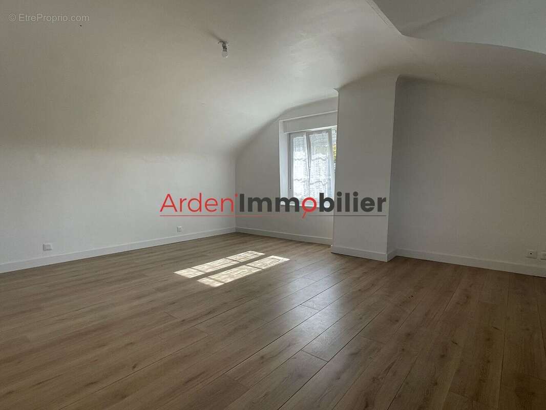 Maison à SAINT-GERMAINMONT