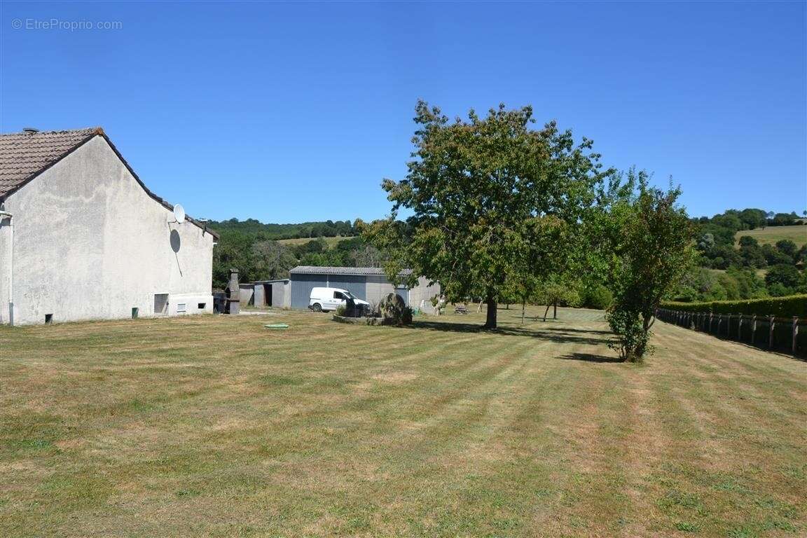 Maison 94 m² à Courmenil  - photo 15