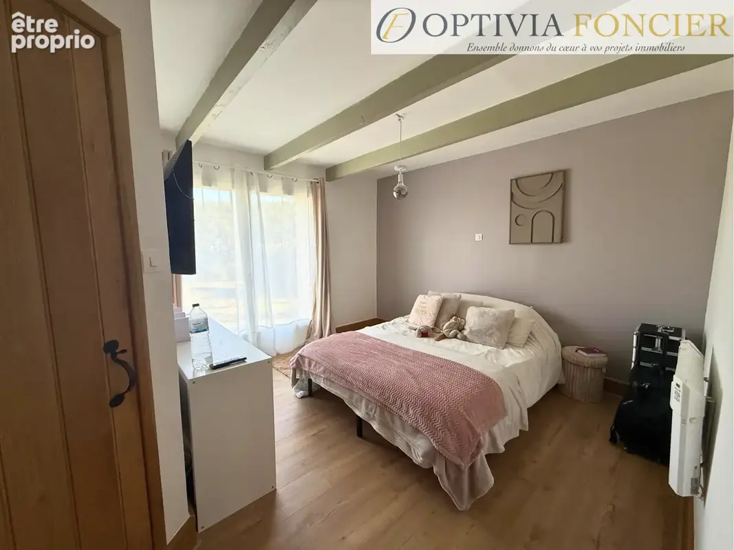 Maison T5 140 m2 - 790 m2 de terrain - photo 8