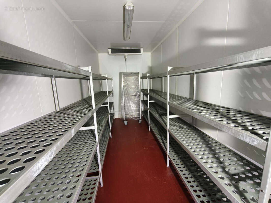 Commerce à L&#039;ISLE-JOURDAIN