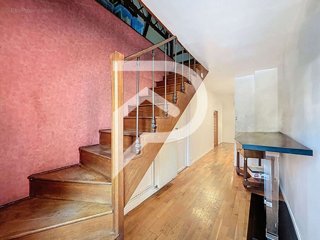 Maison à SAULNIERES