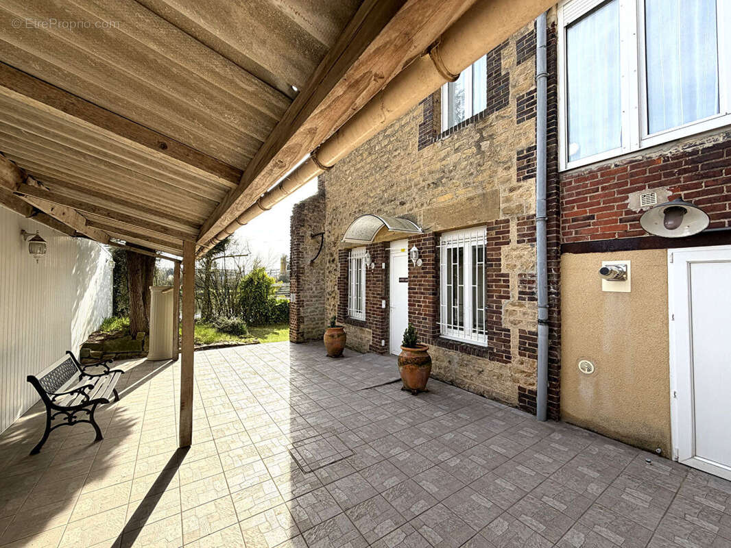 Maison 9 pièce(s) 238 m² - floing - photo 11