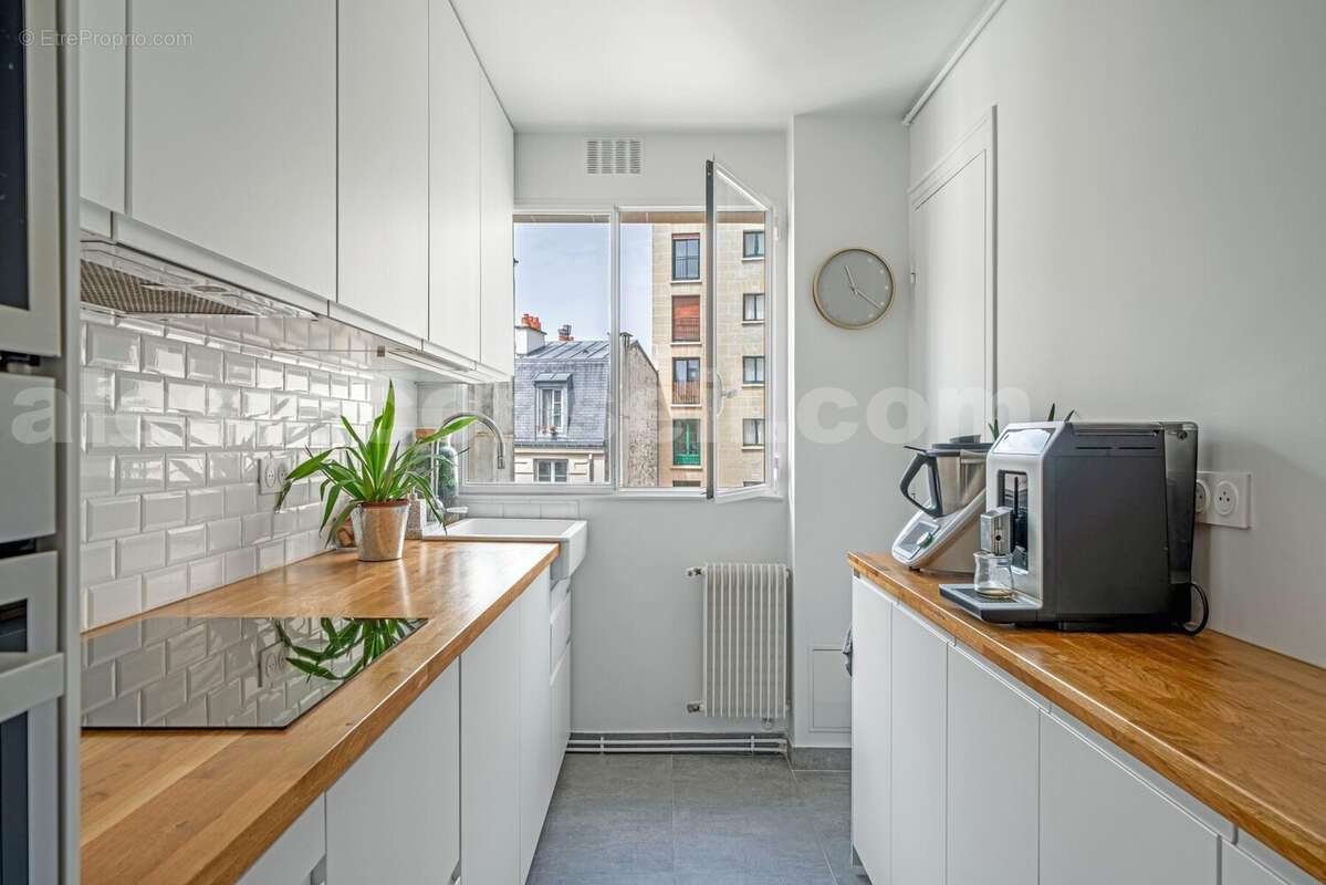 lecl98-detr-cuis - Appartement à PARIS-14E
