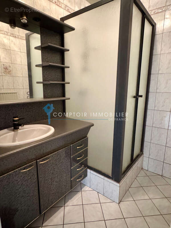Appartement à CORBEIL-ESSONNES
