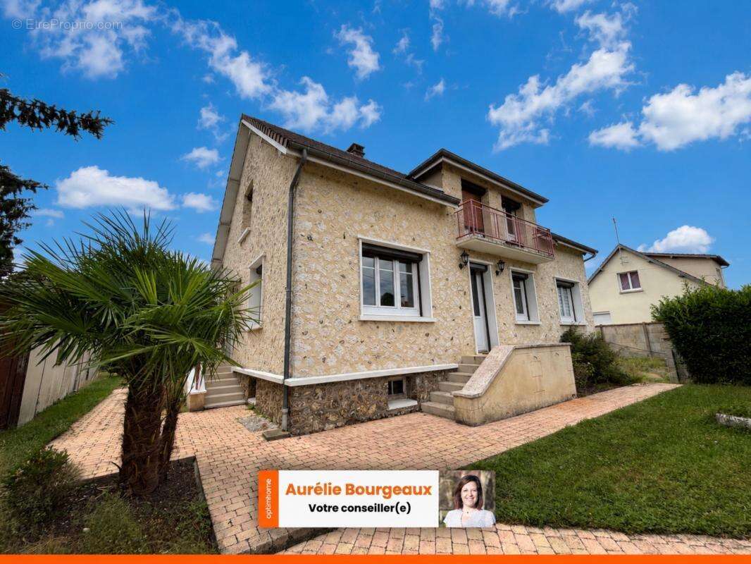 Maison de charme 5 chambres avec vue dégagée sur la campagne - Acquigny - photo 2