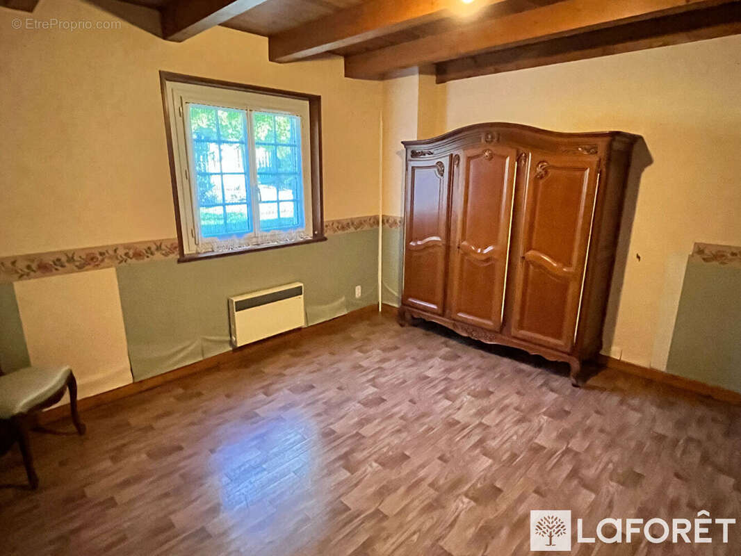 Maison à SAINT-BERAIN