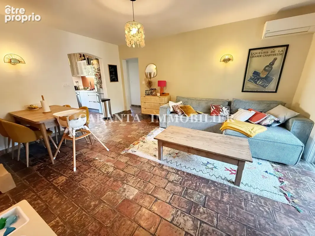 Vente appartement 4 Pièces Les ISSAMBRES proche plage et centre ville, résidence avec piscine - photo 2