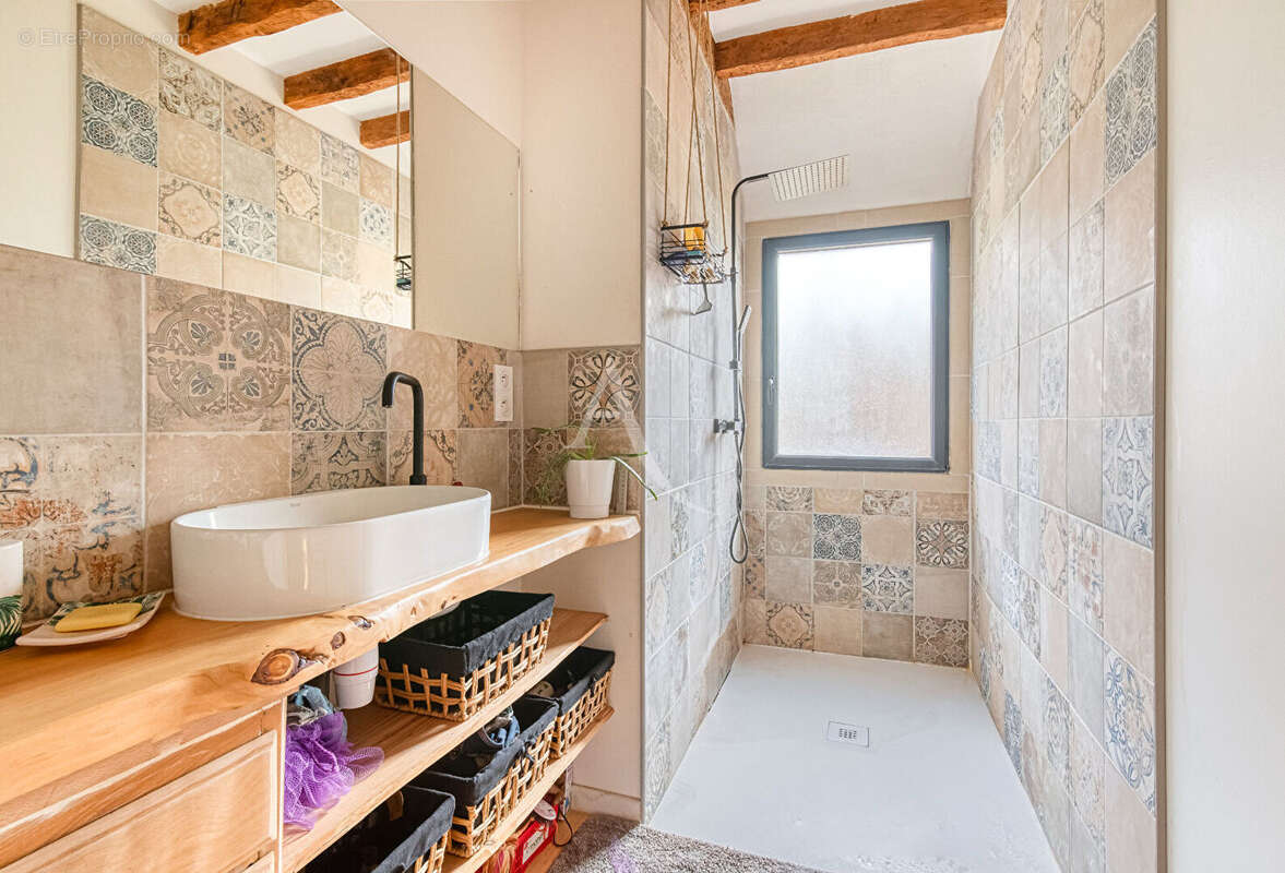 Maison à DOUE-LA-FONTAINE