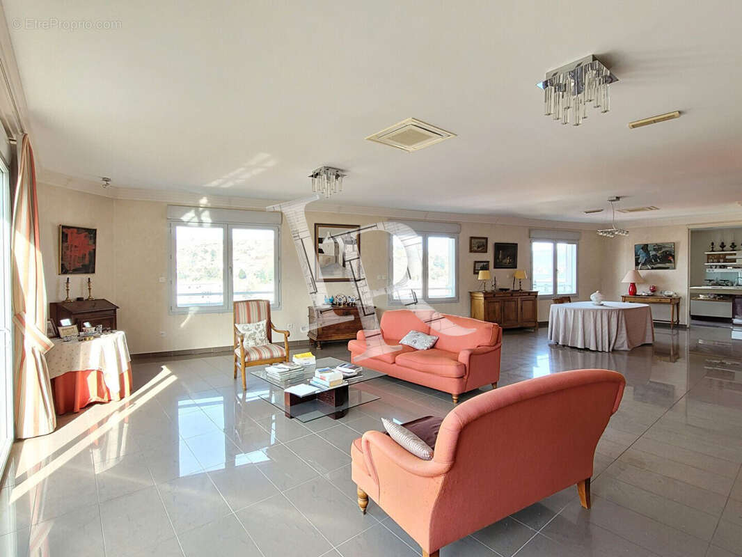 Appartement à LE PUY-EN-VELAY