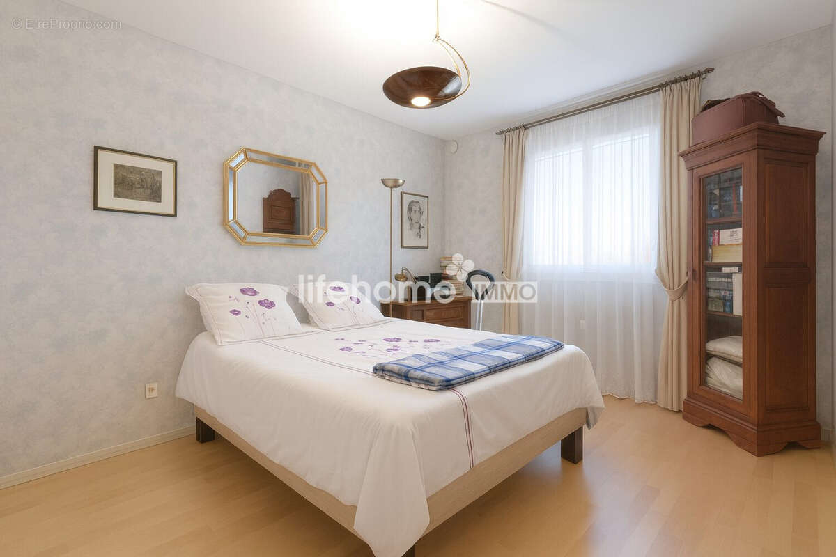 Appartement à DIVONNE-LES-BAINS