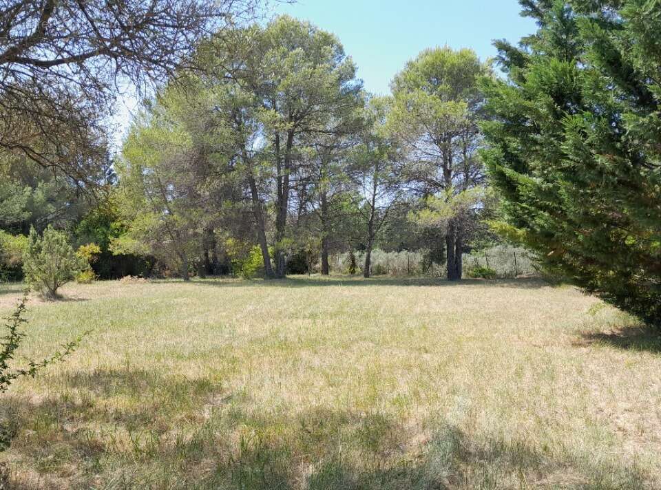 Terrain à LE VAL