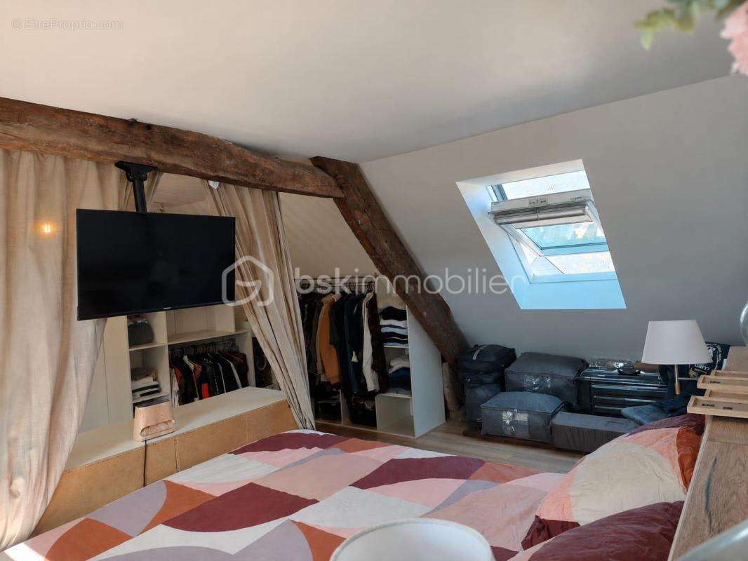 Maison de ville rénovée – 3 chambres – Terrasse et jardin – Saint-James - photo 11