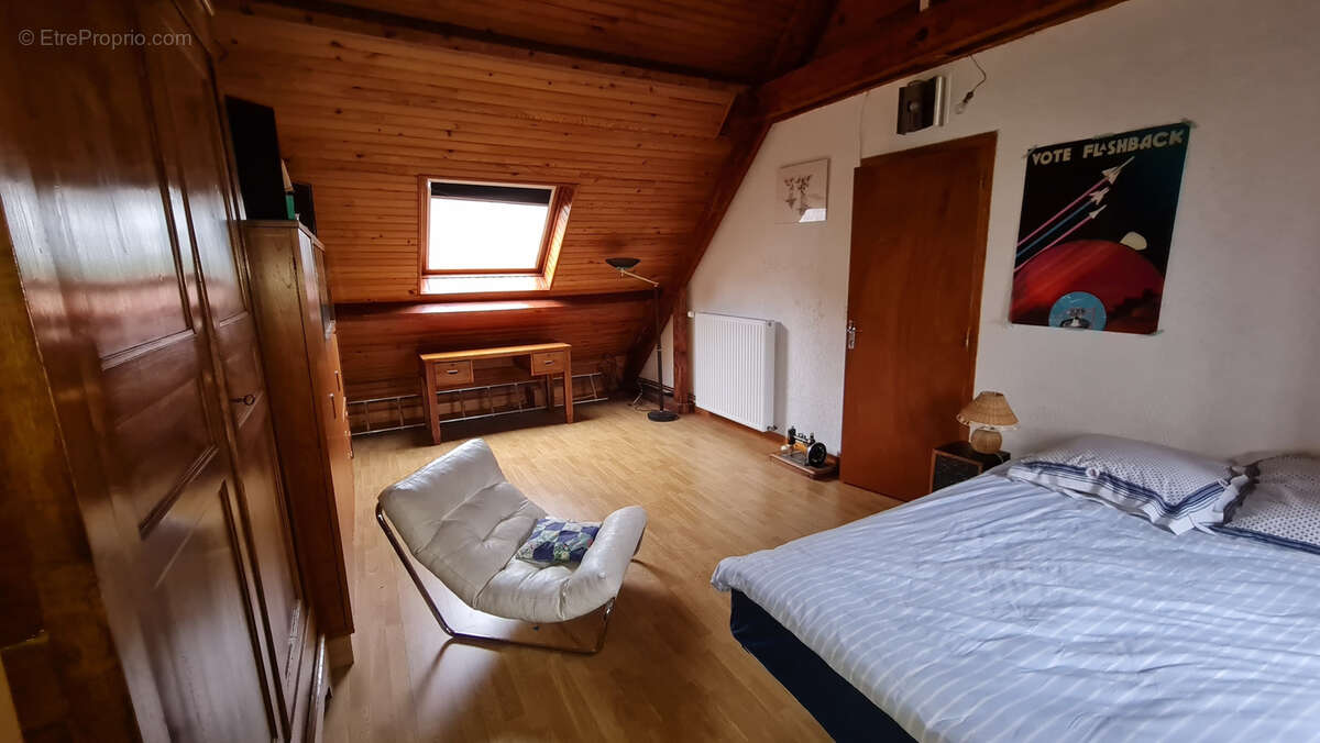 Maison à BURES-SUR-YVETTE