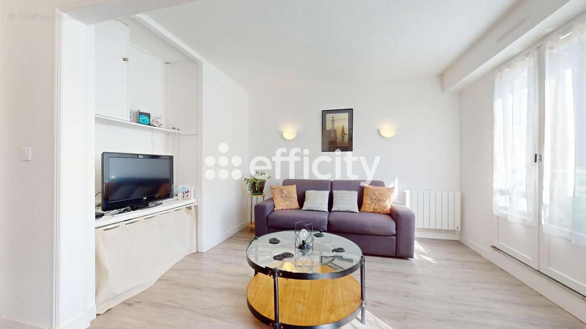 Appartement à SAINT-PHILIBERT