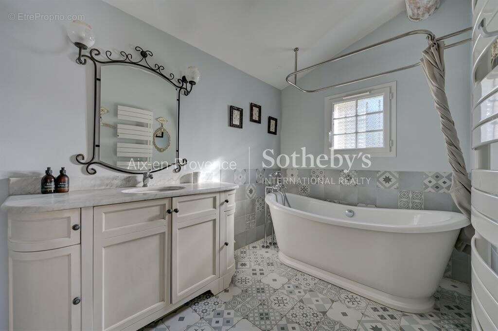 Maison à AIX-EN-PROVENCE