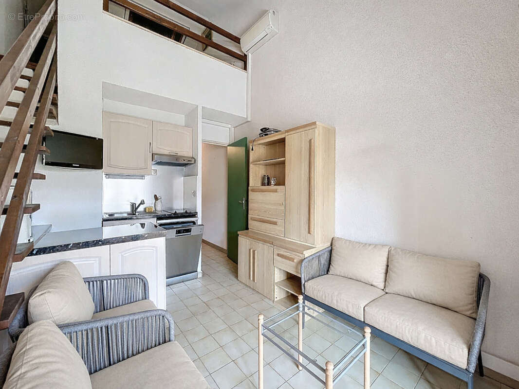Appartement à SAINT-RAPHAEL