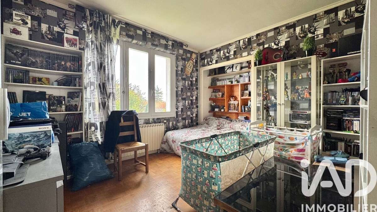 Photo 8 - Maison à ROMILLY-SUR-SEINE