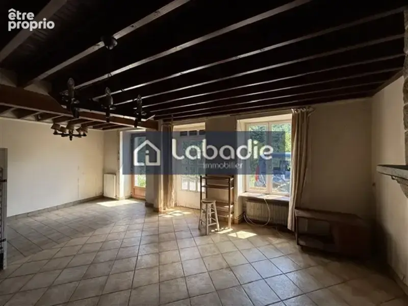 Maison 5 pièces - 3 chambres -3165m2 plusieurs dépendances à Vire - photo 11
