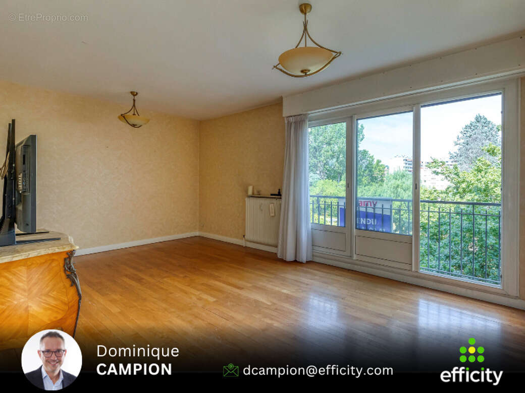 Appartement à MEYLAN