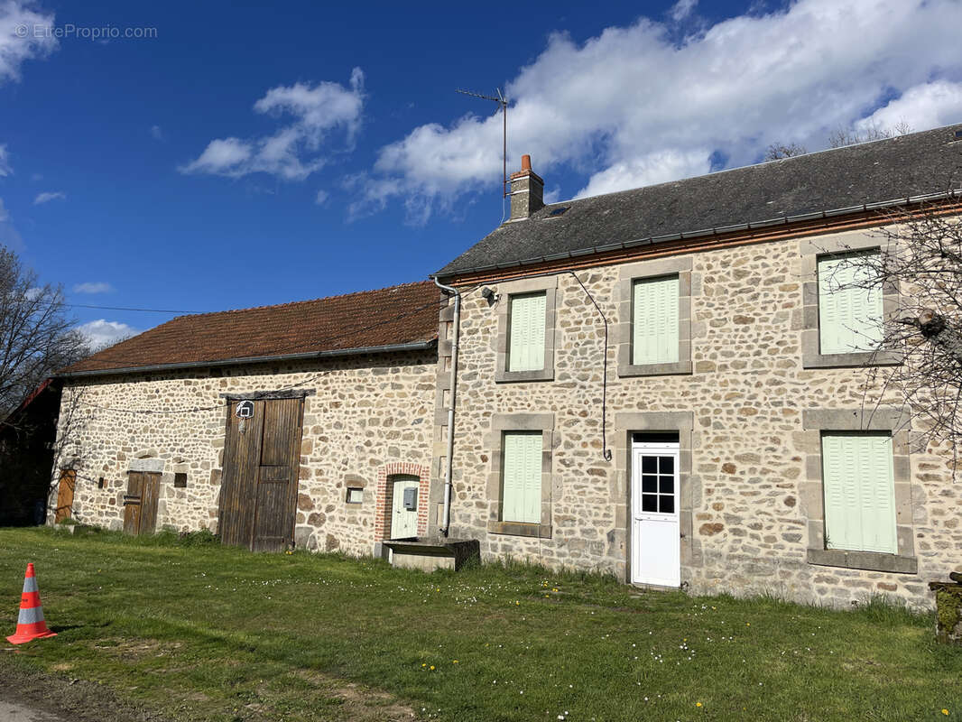 Maison à MARCILLAT-EN-COMBRAILLE