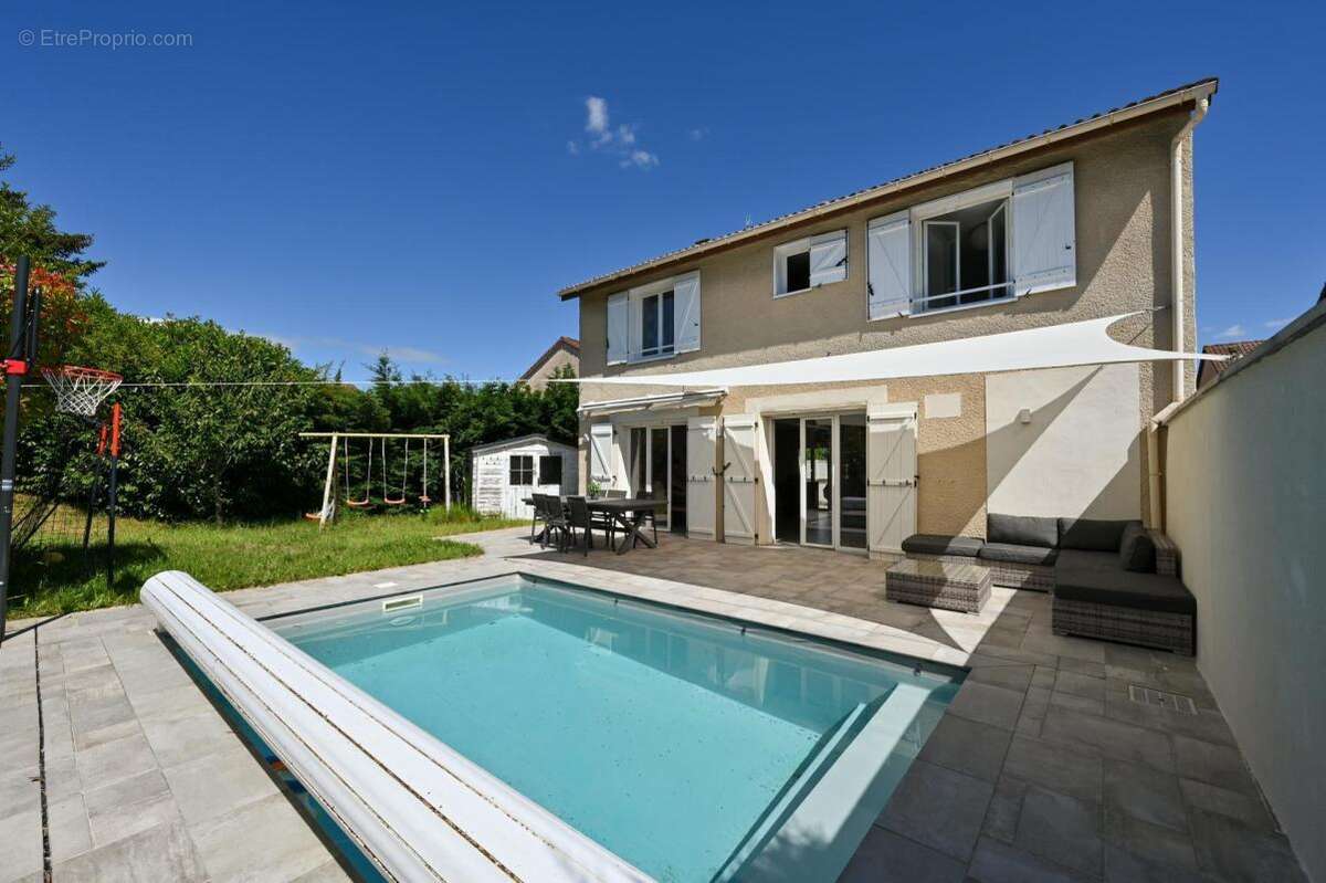 Maison à MARCY-L'ETOILE