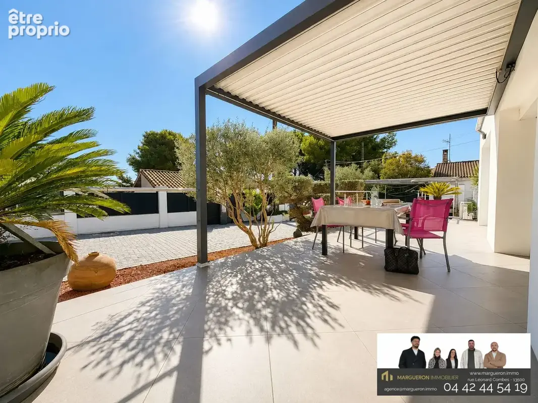Maison 6 pièces 188 m² à vendre à Saint-Mitre-Les-Remparts (13920) - photo 4