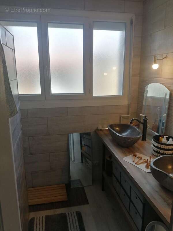 Photo 7 - Maison à ROMANS-SUR-ISERE