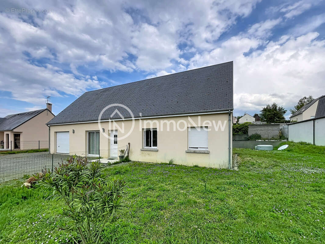 Maison à MARCEY-LES-GREVES
