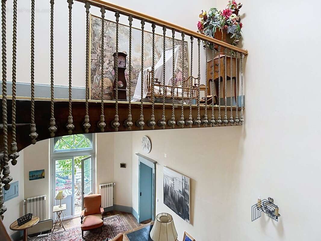 Maison bourgeoise 13 pièces 440 m2 - photo 4