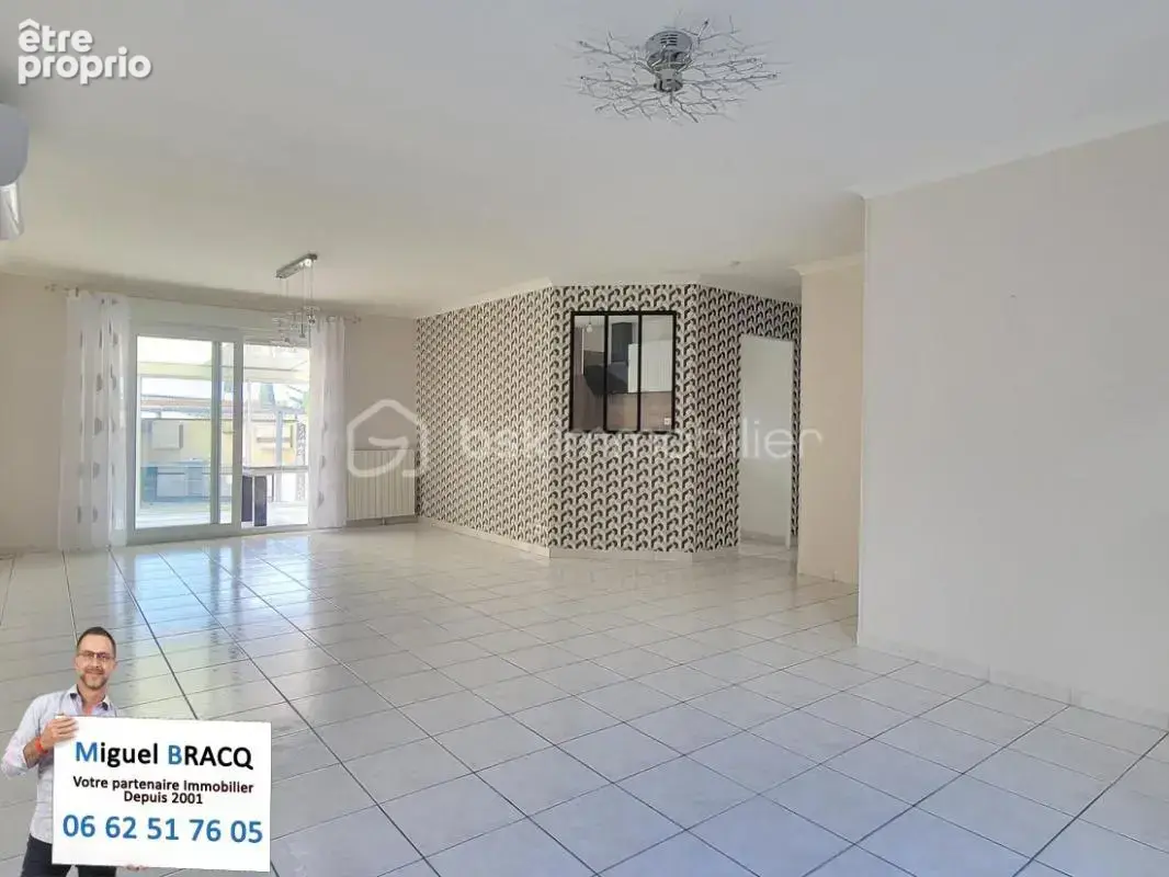 Villa F4 de plain pied en 4 faces sur 780 m² de terrain avec piscine sur Lespignan 34710 - photo 4