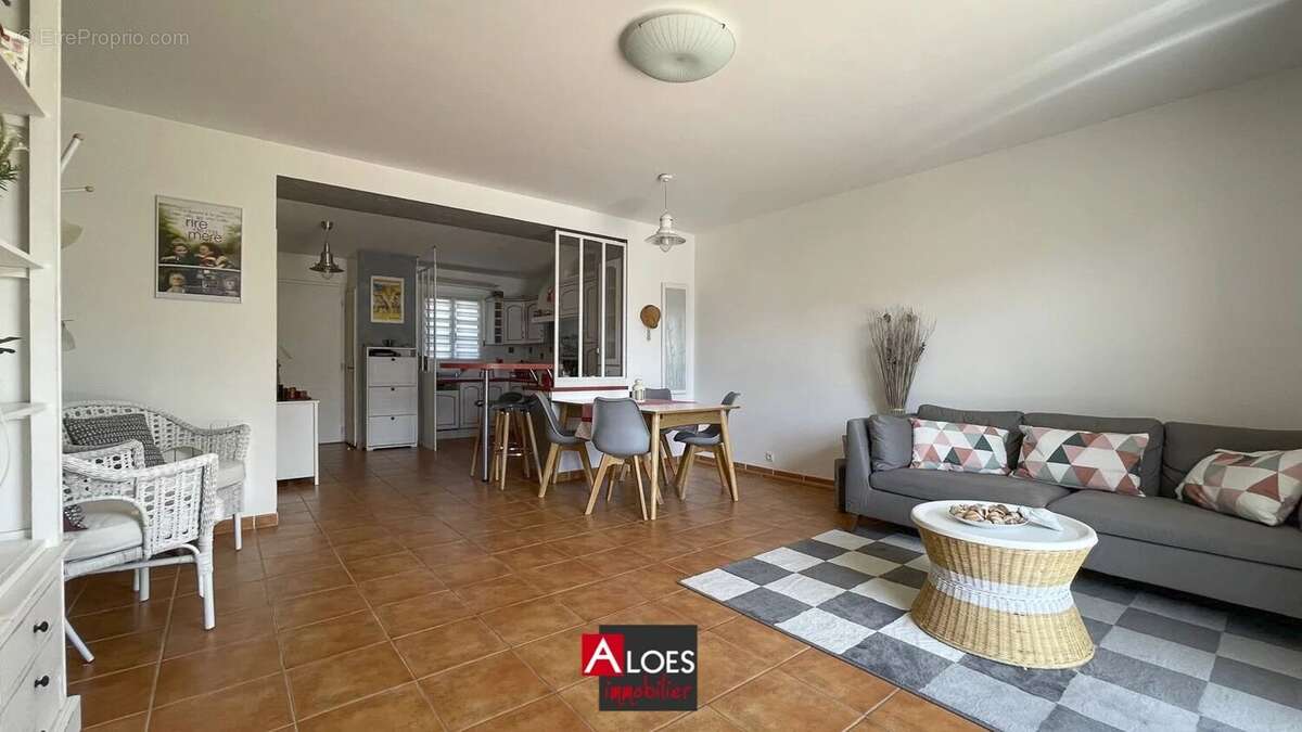 Maison à AIGUES-MORTES