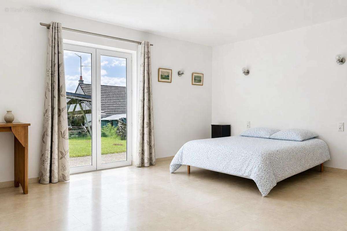 Maison à MESLAND