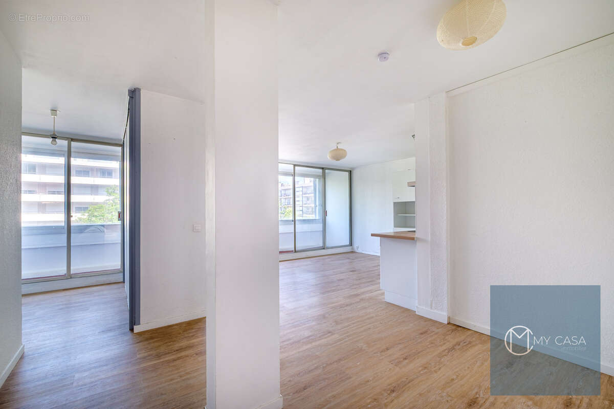 Appartement à LYON-9E