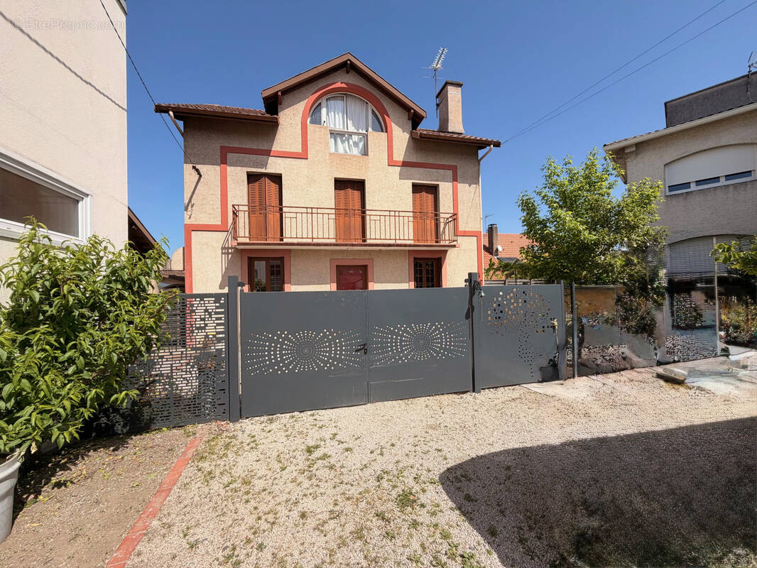 Maison à SEMEAC