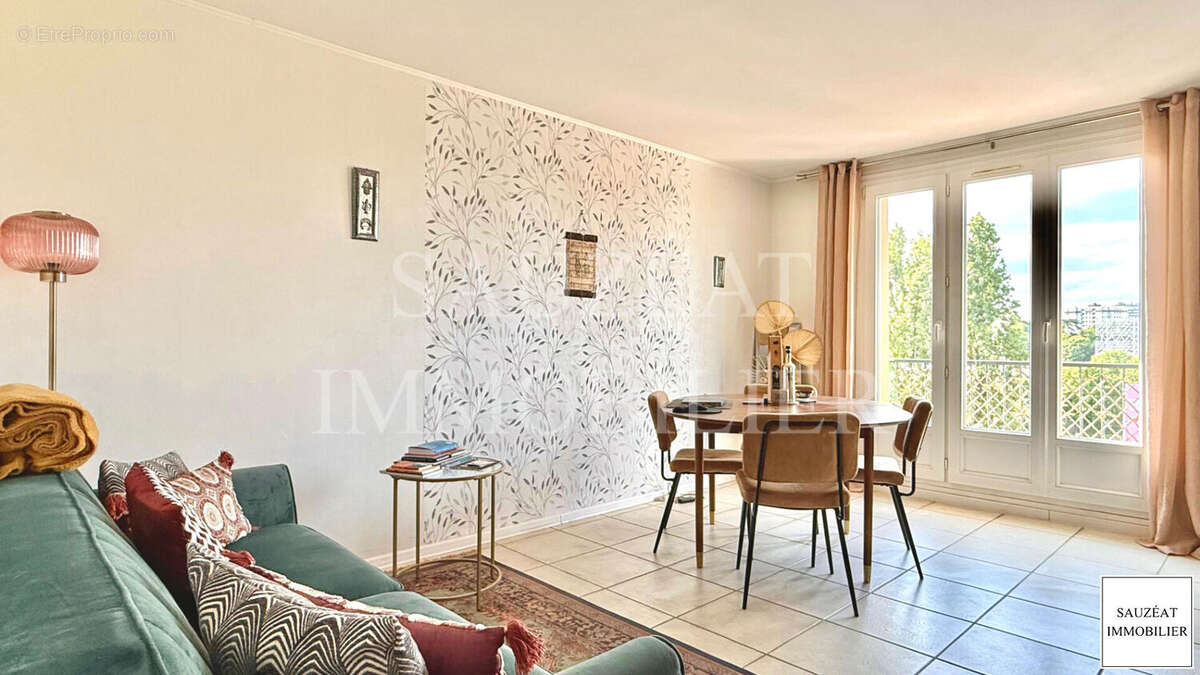 Appartement à BAGNEUX