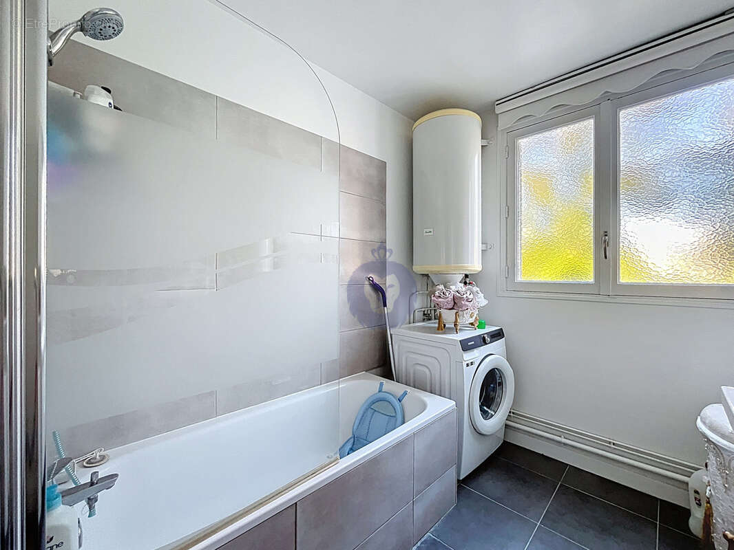 Appartement à MELUN