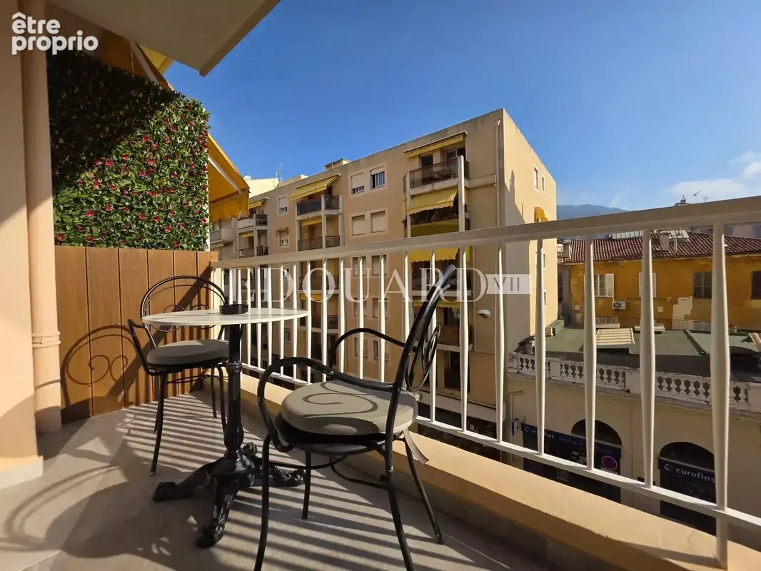 Appartement à MENTON