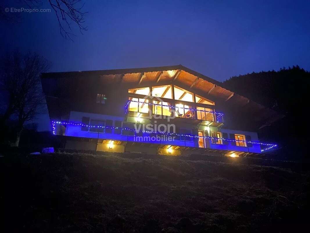 Magnifique ferme rénovée - Abondance - 10 pièces - vue montagne - photo 16